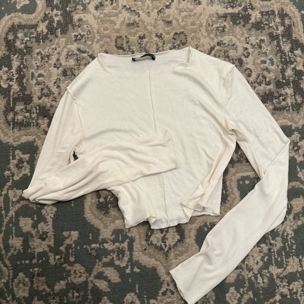 Cropped white long sleeve